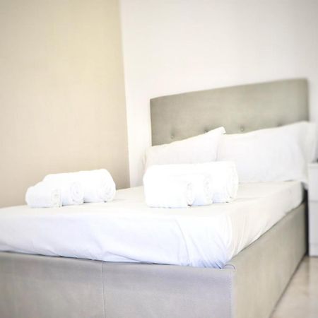 House Relax Apartment Centro Di Napoli Eksteriør billede