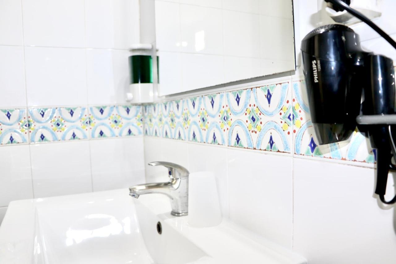 House Relax Apartment Centro Di Napoli Eksteriør billede